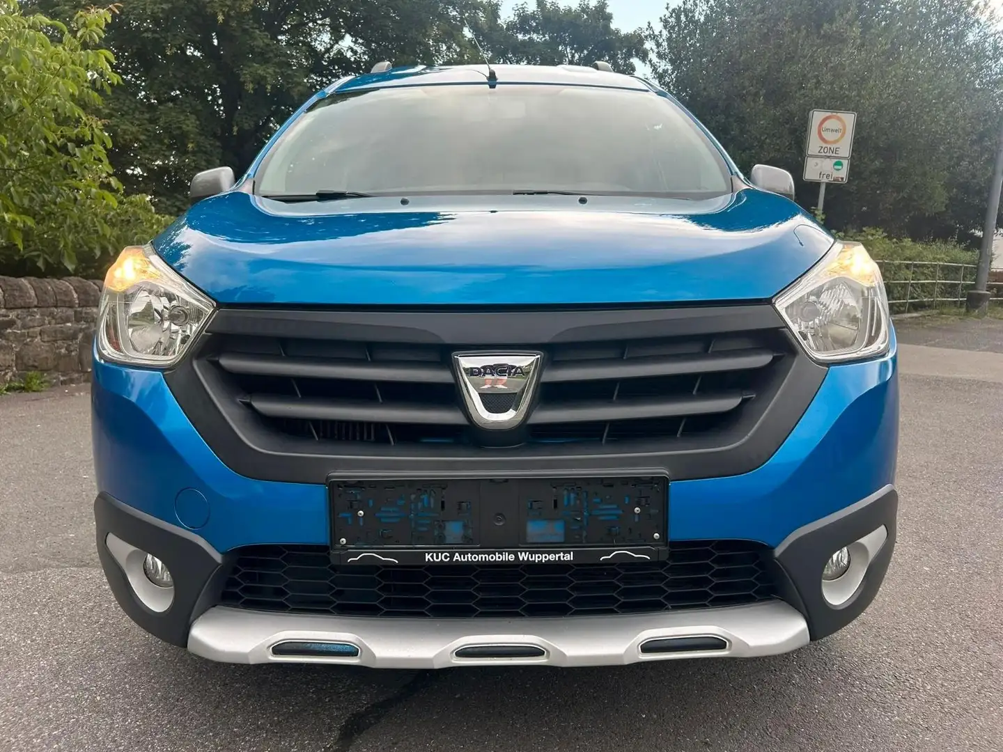 Dacia Dokker Dokker Stepway 1.5 dCi Blau - 2