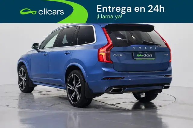 Volvo XC90 view 9