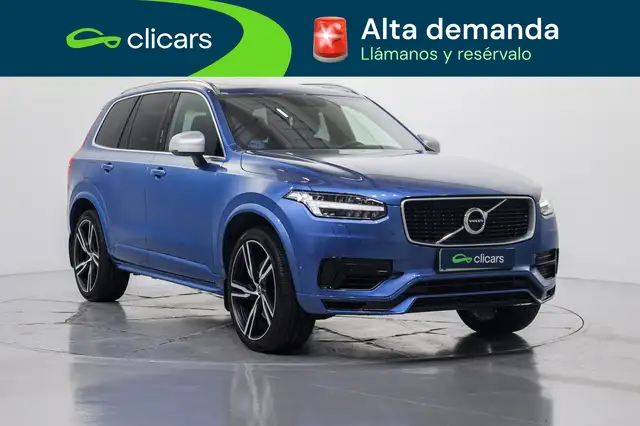 Volvo XC90 view 3