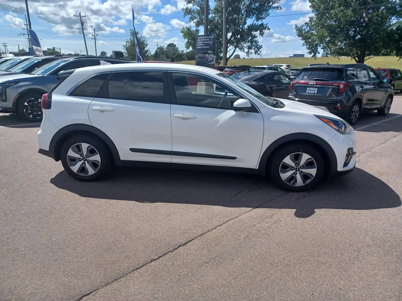 Kia Niro photo Kia Niro