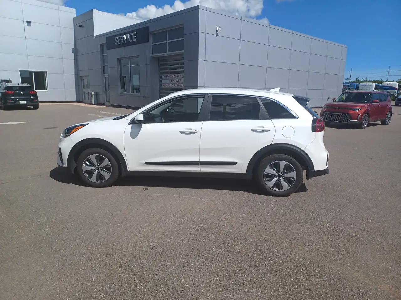 Kia Niro photo Kia Niro
