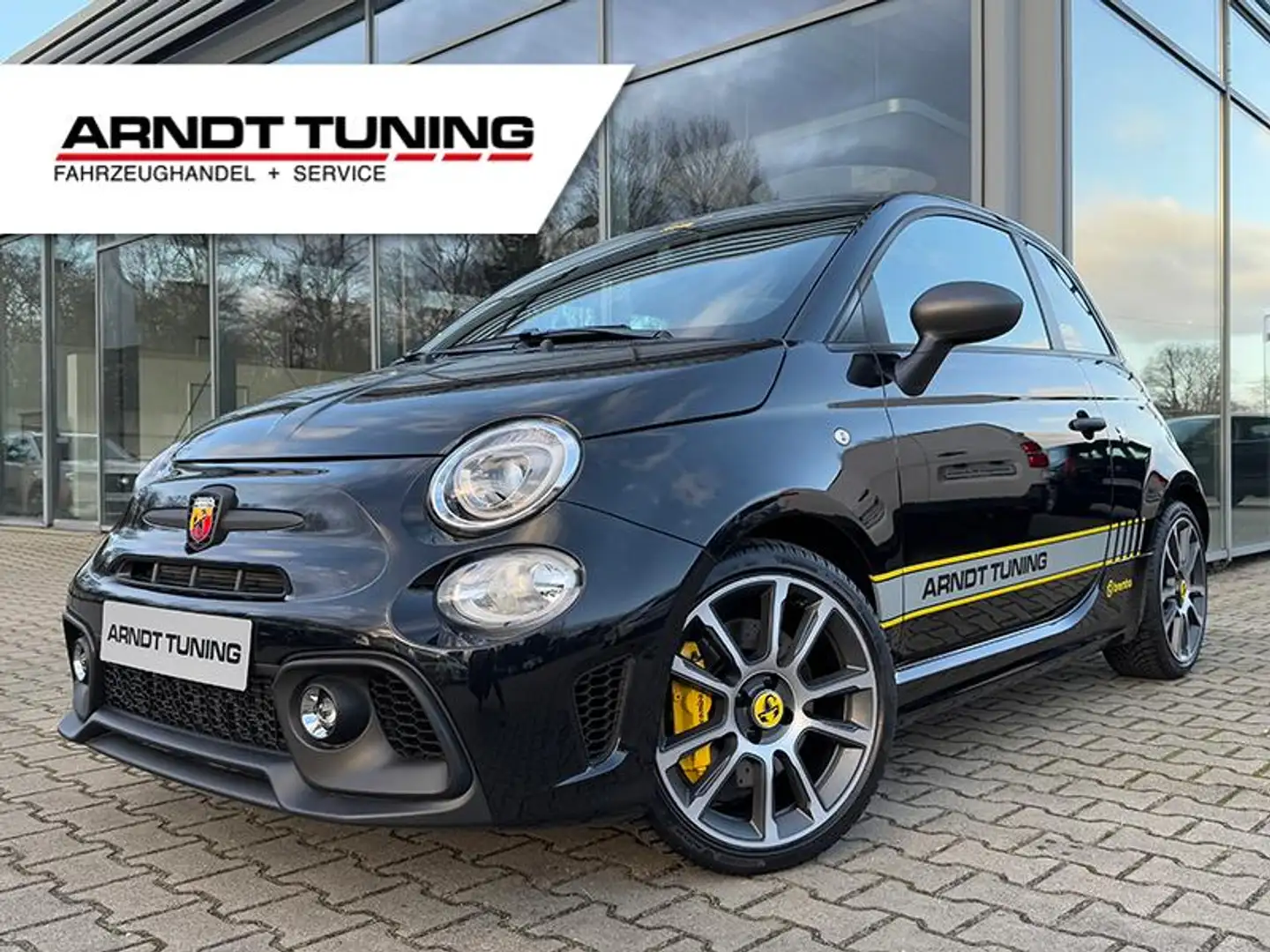 Abarth 695 1,4 T-Jet 16V Tourismo Brembo-Gelb Leder Negro - 1
