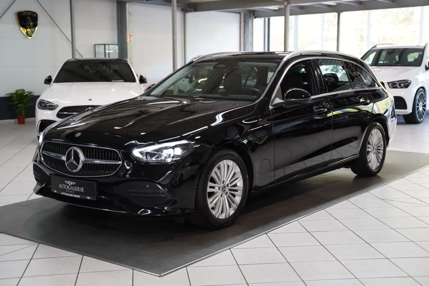 Mercedes-Benz C 200 T d Avantgarde*LED*NAVI*T-LEDER*AMBIENTE* Schwarz - 1