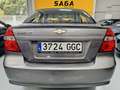 Chevrolet Aveo Sedán 1.4 16v LT Gris - thumbnail 5