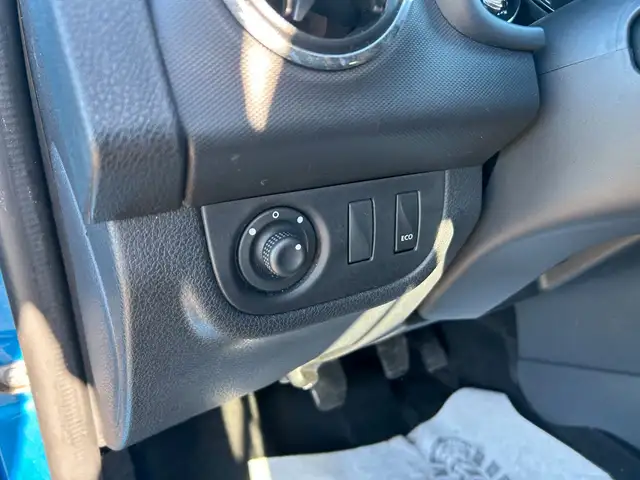 Dacia Sandero view 12