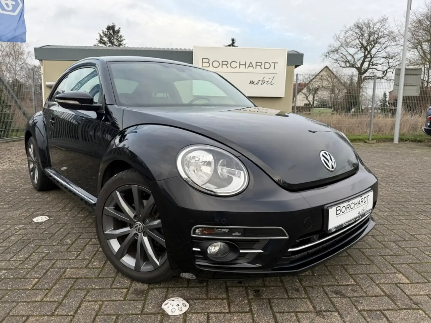 Volkswagen Beetle *Allstar*8-Fach*Navigationssystem*SHZ*Kamera*Schwa Schwarz - 2