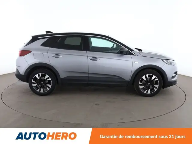 Opel Grandland X view 7