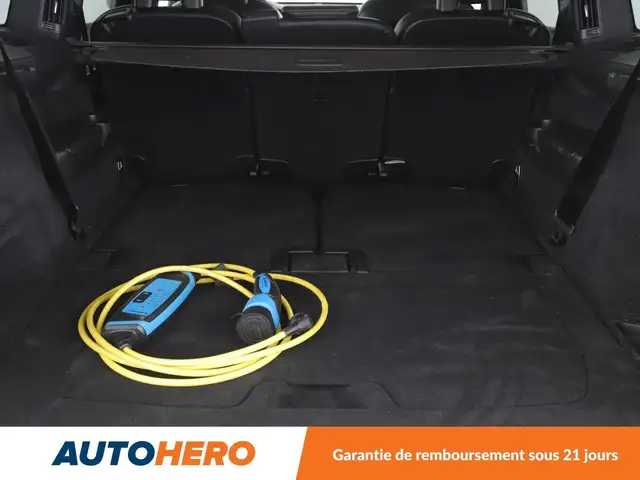 Volvo XC90 view 17