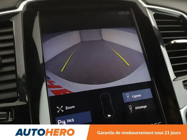 Volvo XC90 view 22