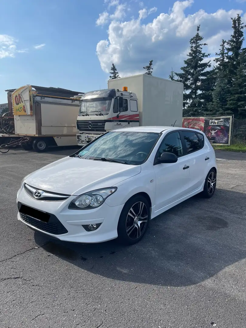 Hyundai i30 FD 1.4 Edition Plus - Gepflegt/zuverlässig Weiß - 1
