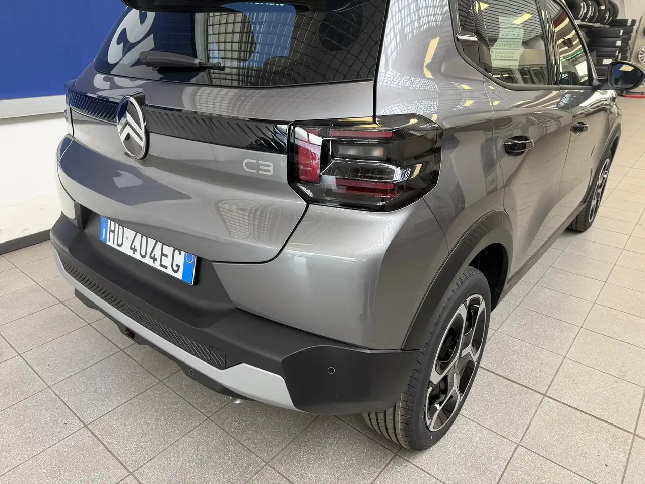 Citroen C3 C3 IV 2024 1.2 hybrid Plus 110cv edcs6 6