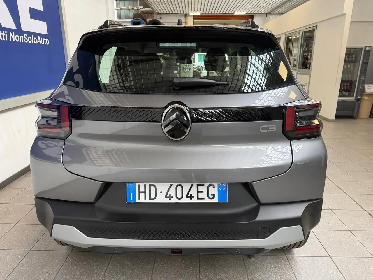 Citroen C3 C3 IV 2024 1.2 hybrid Plus 110cv edcs6 10