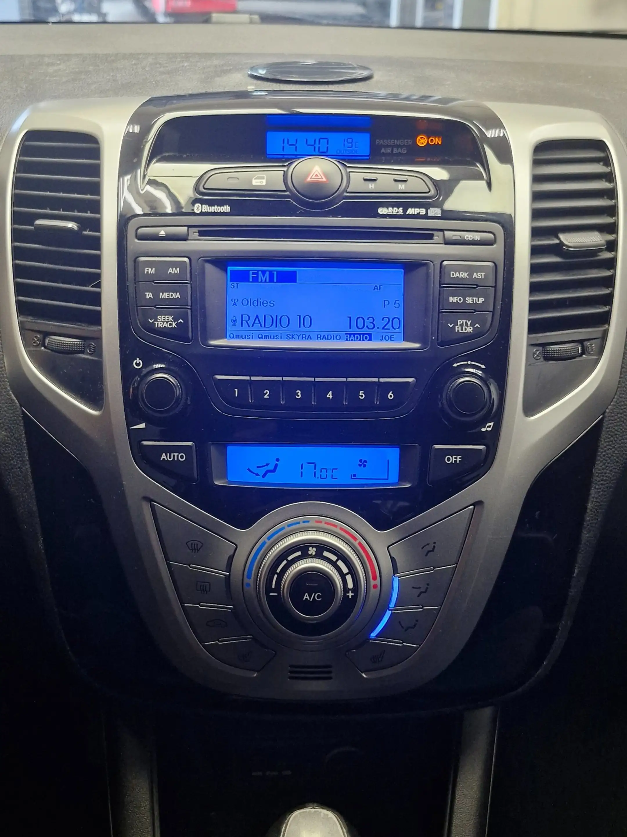 Hyundai iX20 1.6i i-Vision ! AIRCO ! APK ! ONDERH. ! AUTOMAAT ! — photo 9