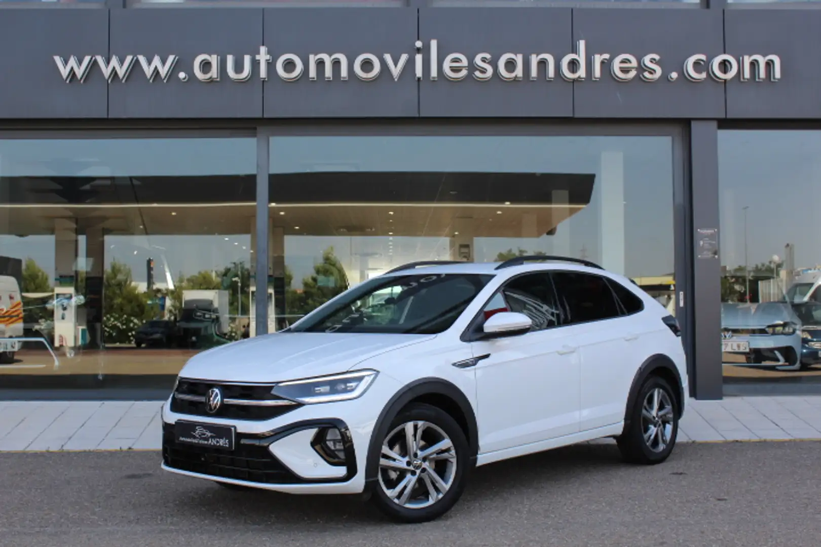 Volkswagen Taigo 1.0 TSI R-Line DSG 81kW Weiß - 1