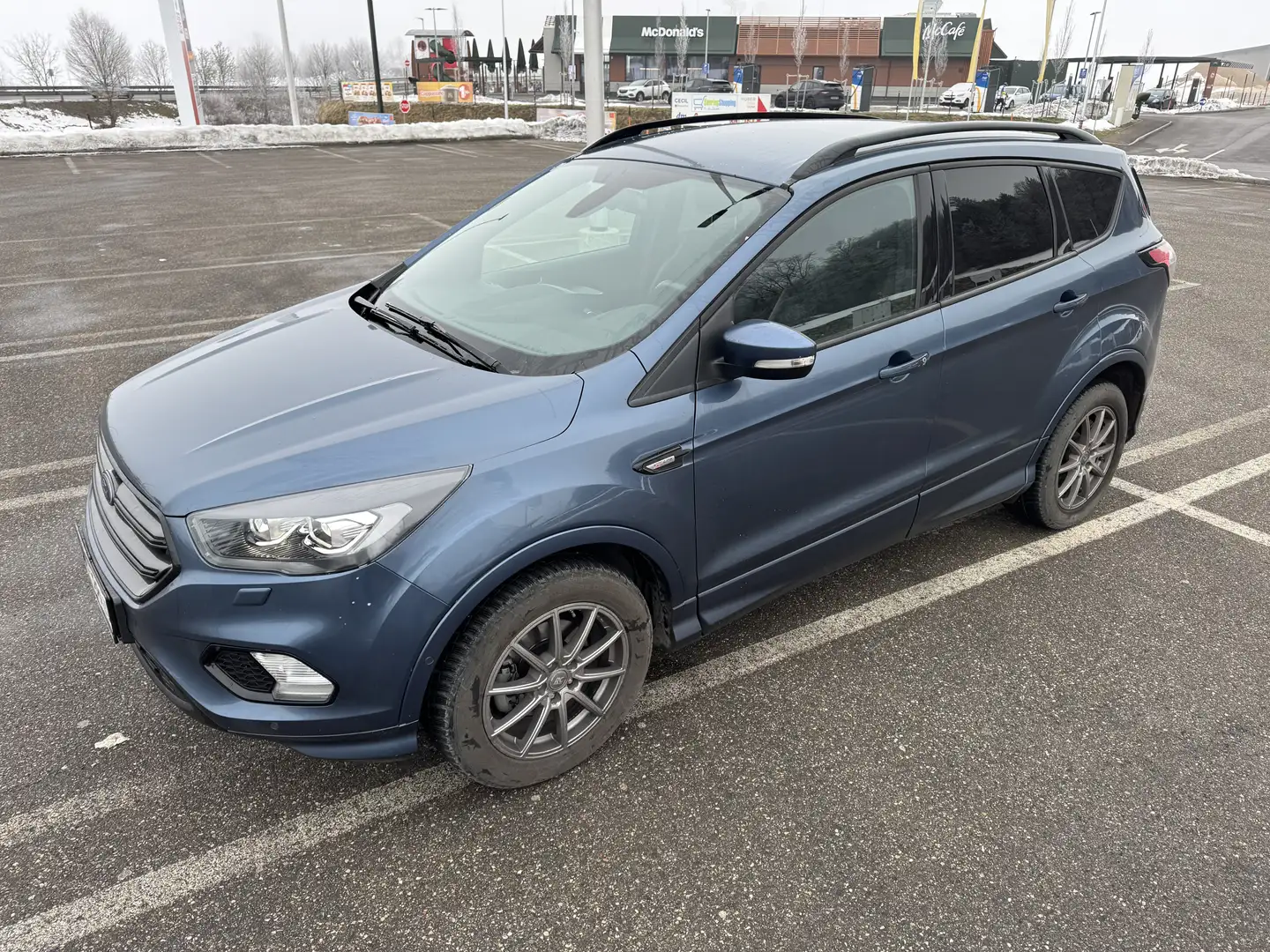 Ford Kuga 1,5 EcoBoost ST-Line - 1