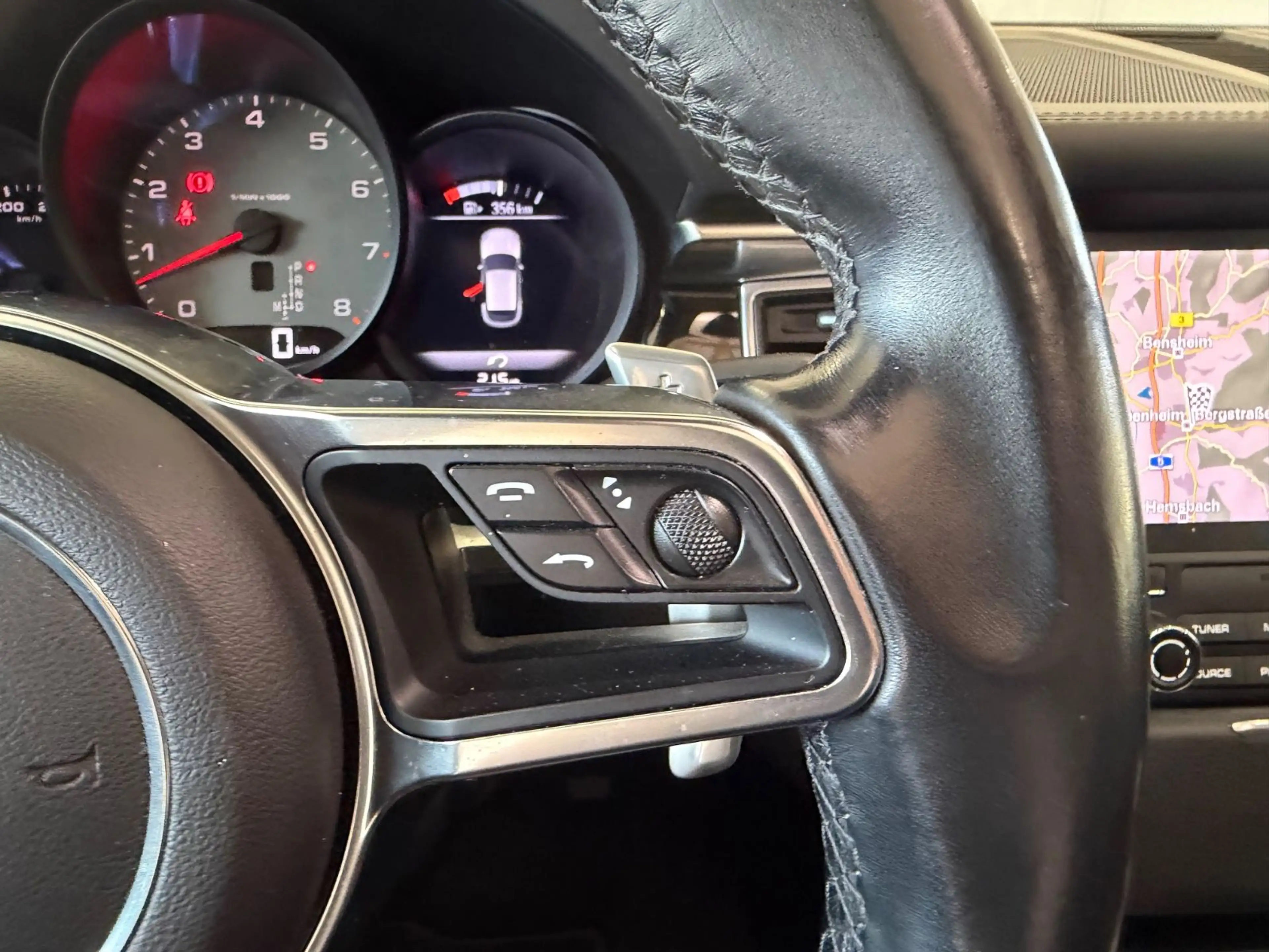 Porsche Macan S| PASM| PANO| LED| SPORT AGA| LUFT| 20" — photo 17