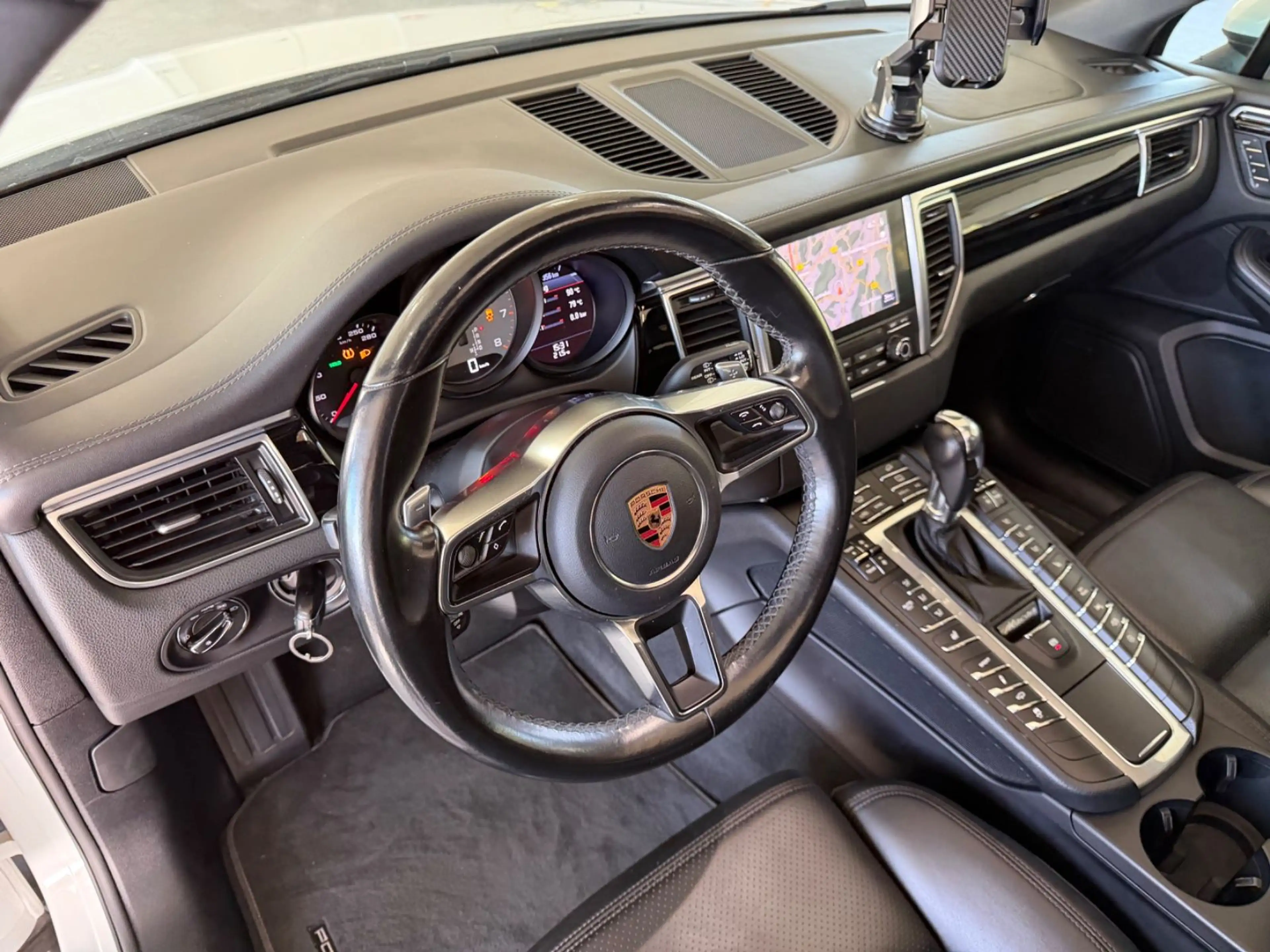 Porsche Macan S| PASM| PANO| LED| SPORT AGA| LUFT| 20" — photo 9