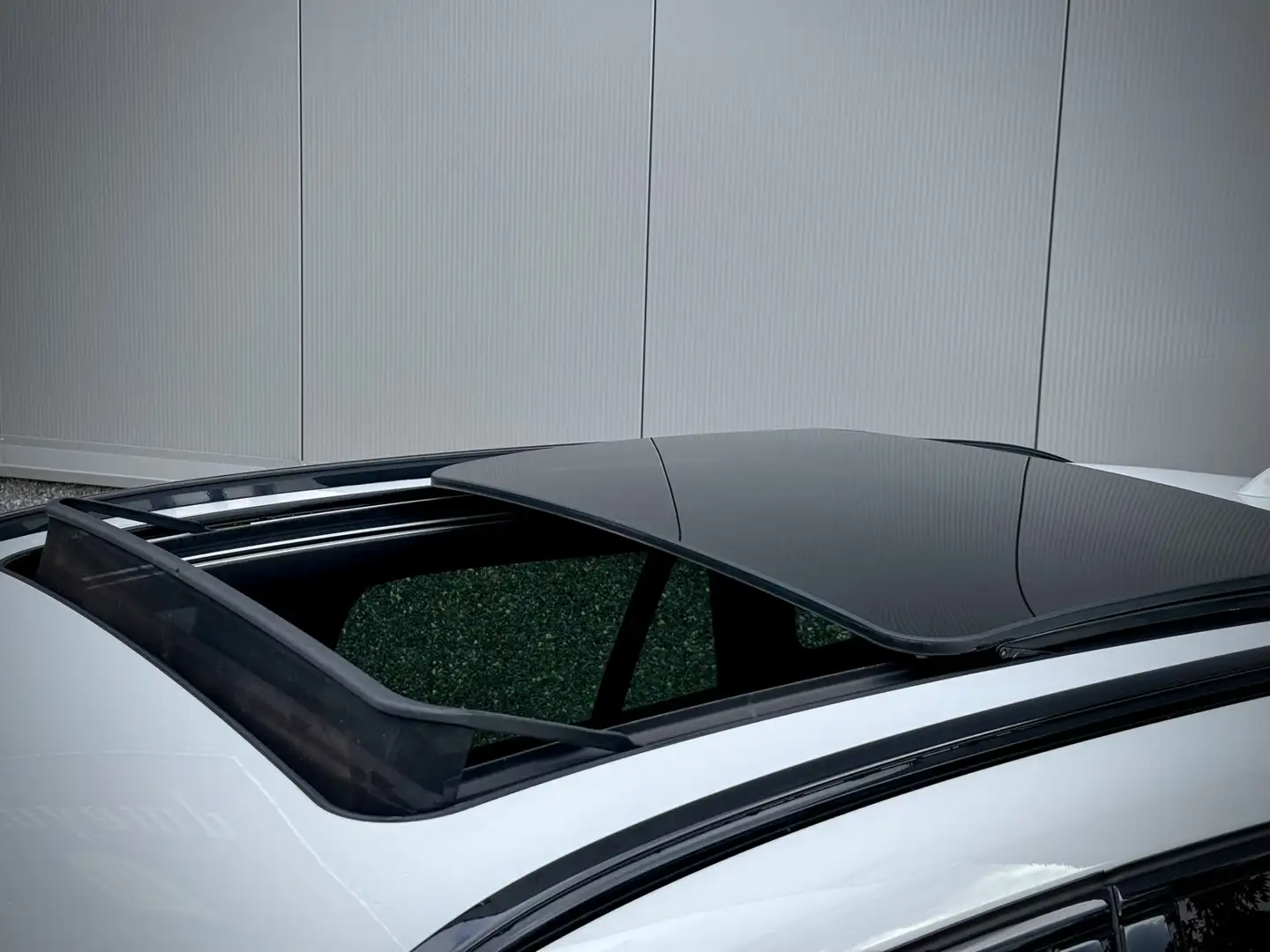 BMW X1 xDrive25e M-Sport | Panoramadak | Adaptive Cruise Wit - 2