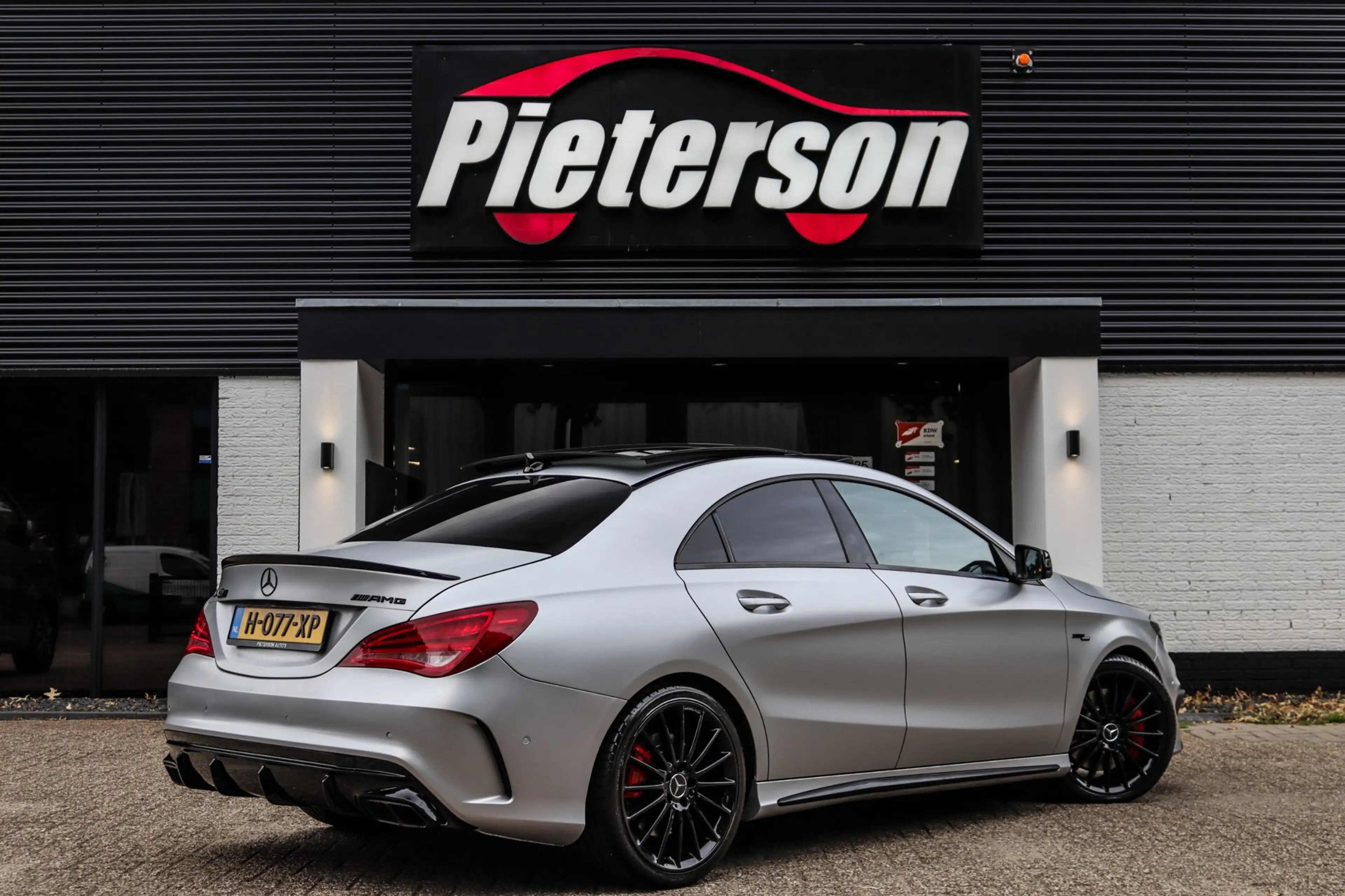 Mercedes-Benz CLA 45 AMG 4MATIC Edition 1 PANO FROZEN — photo 12