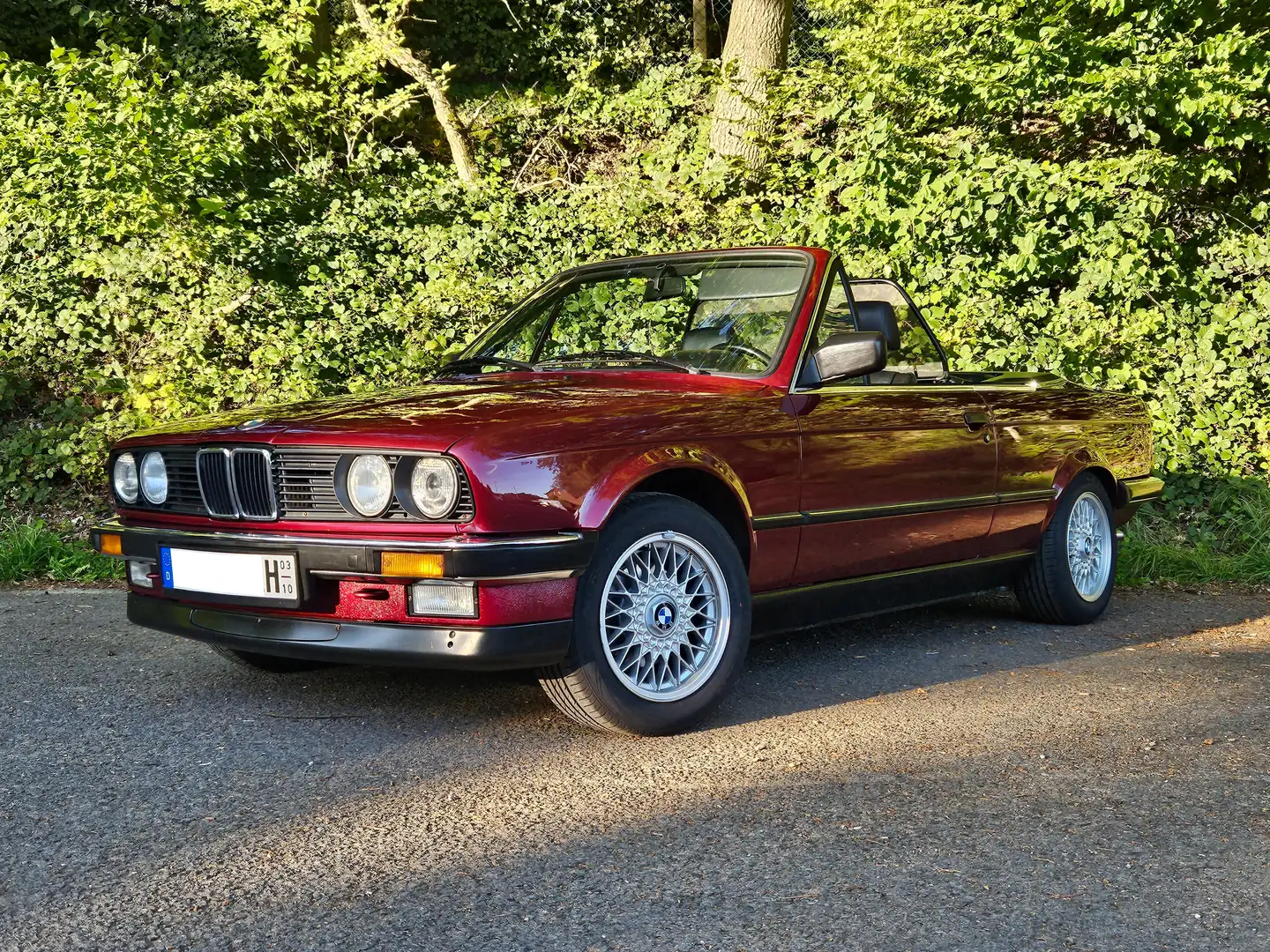 BMW 320 320i Red - 1