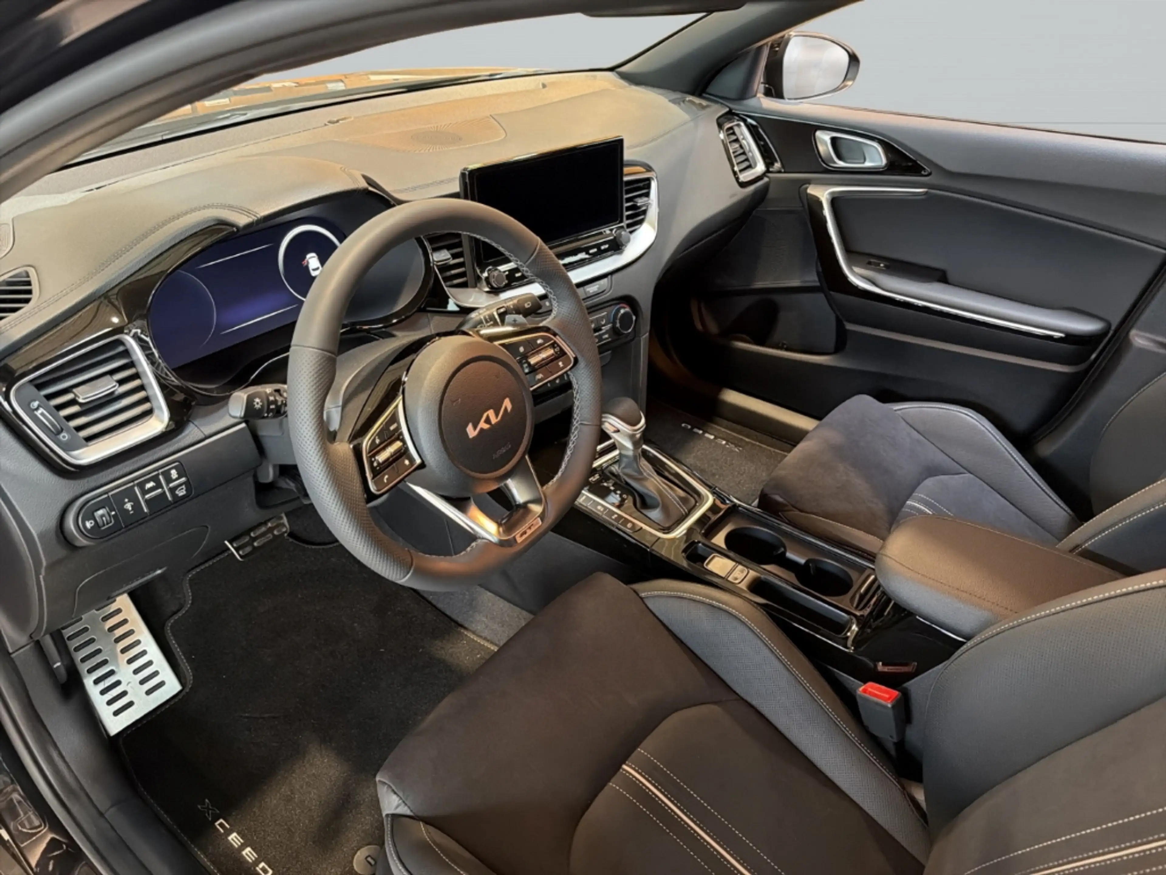 Kia XCeed 1.6T GT-Line Navi Leder Digitales Cockpit Memory S — photo 11