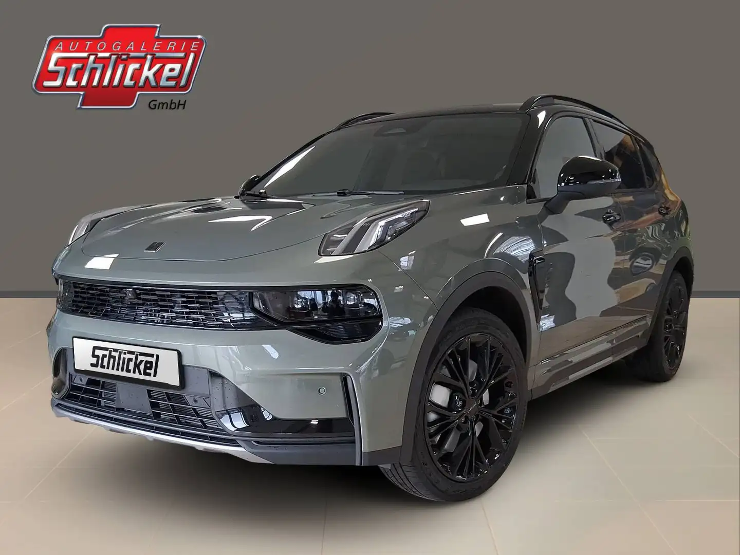 Lynk & Co 01 MORE 1.5T PHEV AHK 360° 20-Zoll Panoramaschiebedach Grün - 1