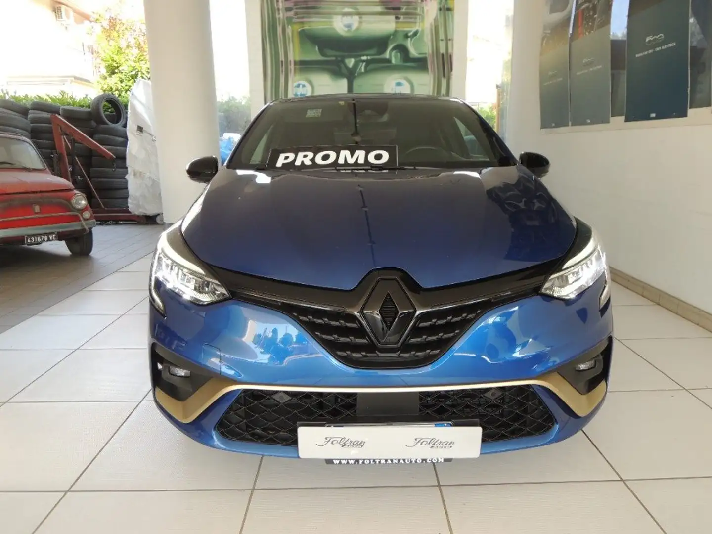 Renault Clio Full Hybrid E-Tech 145 CV 5 porte Engineered Bleu - 2