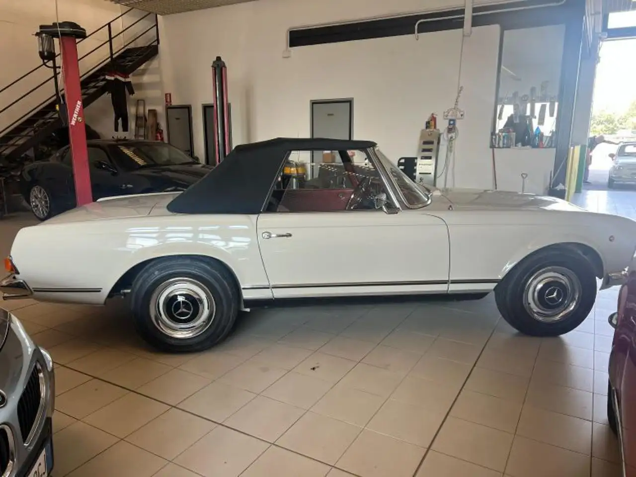 Mercedes-Benz SL 230 6 cilindri Hard Top ASI, foto 4