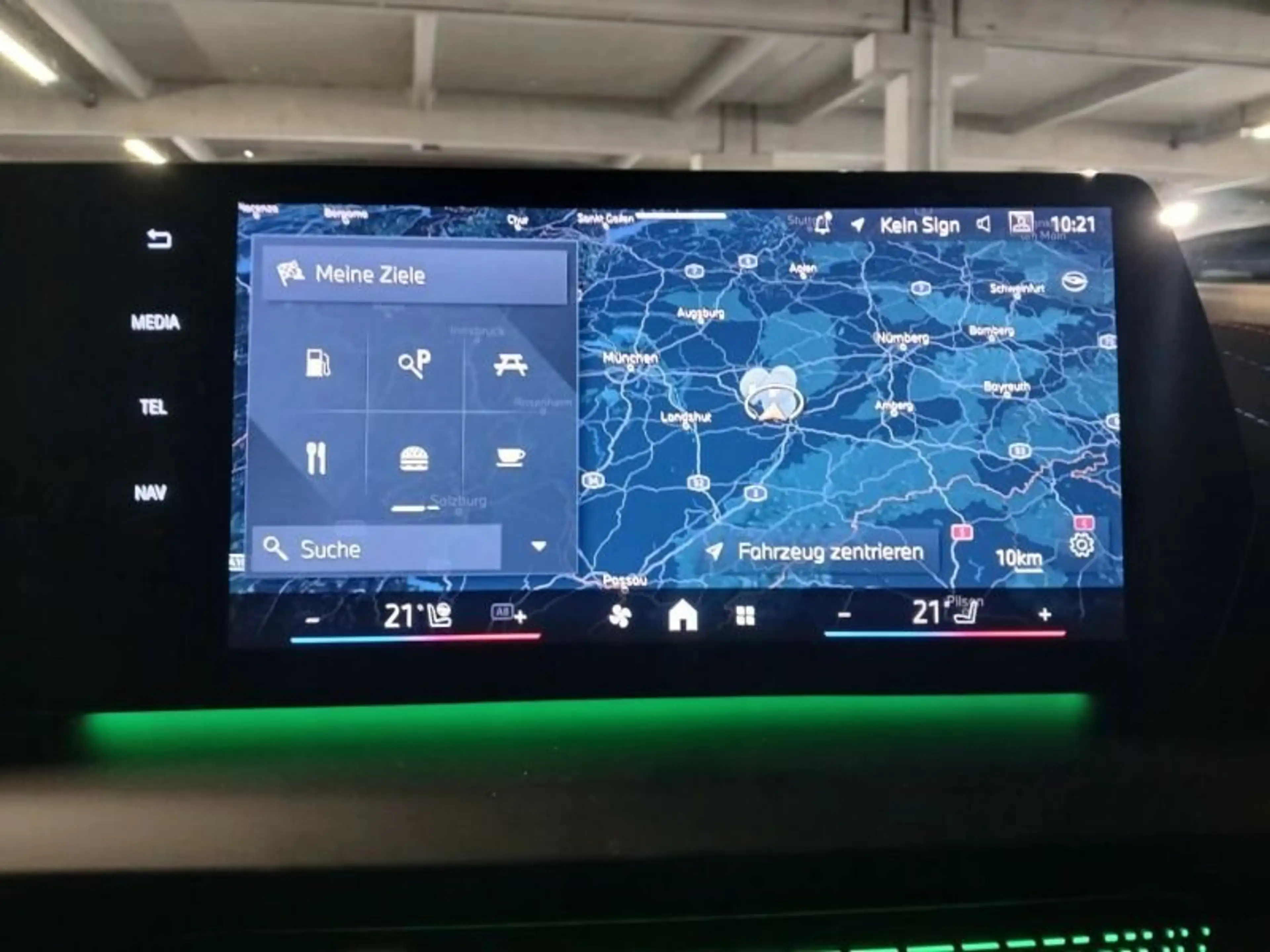 BMW 120 d M Sportpaket LED Widescreen Parkassistent A — photo 6