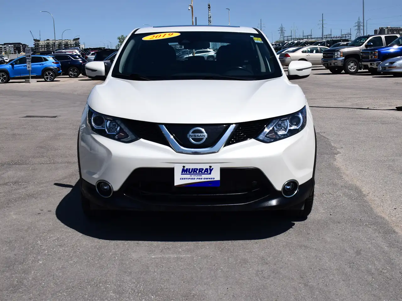 Nissan Qashqai снимка Nissan Qashqai