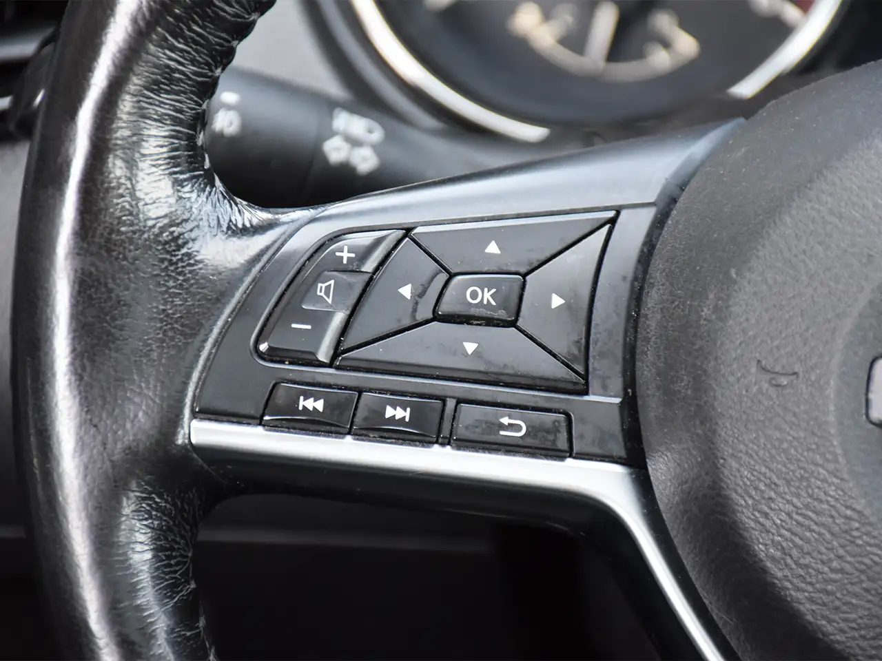 Nissan Qashqai снимка Nissan Qashqai