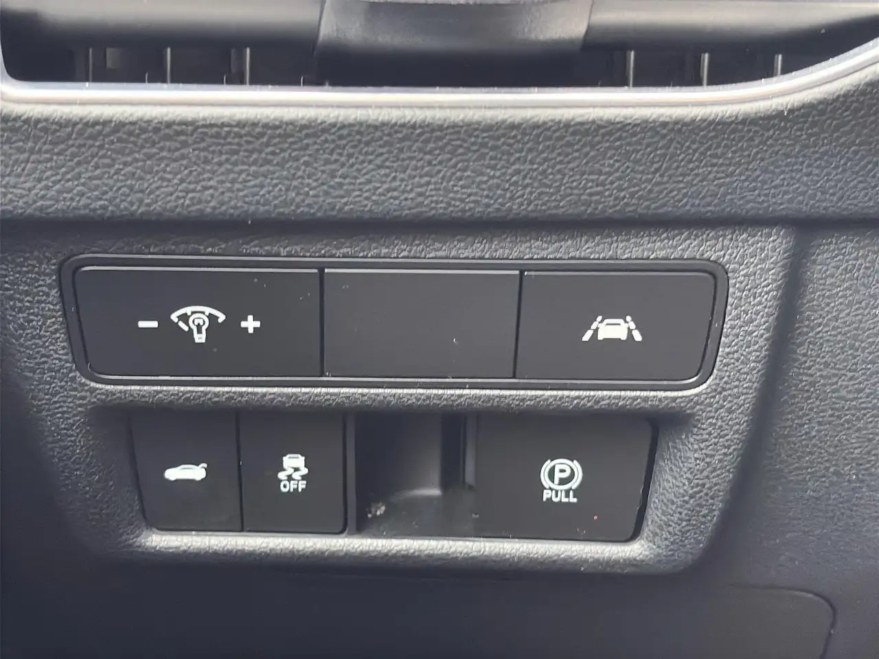 Hyundai SONATA снимка Hyundai SONATA
