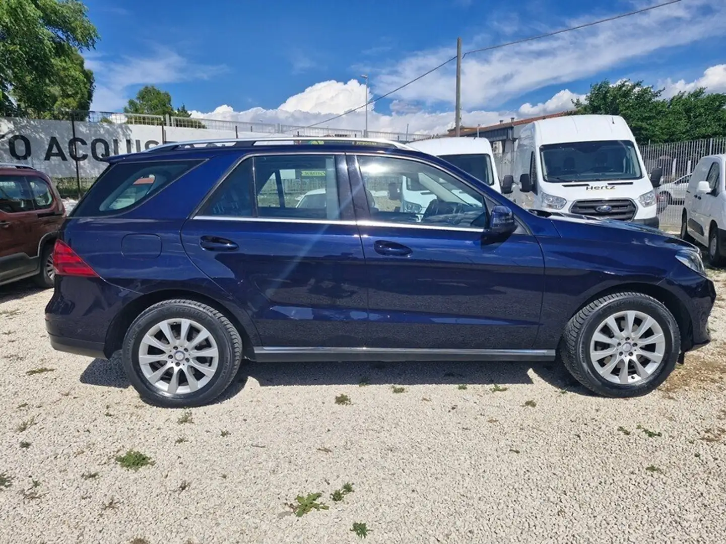 Mercedes-Benz GLE 250 GLE 250 d 4Matic Premium Bleu - 2