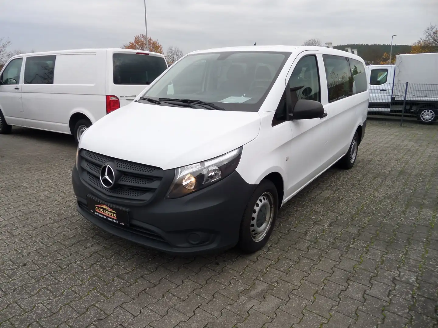 Mercedes-Benz Vito 111 cdi Tourer Pro LANG+Standheizung+Klima+8xLeder Blanc - 2
