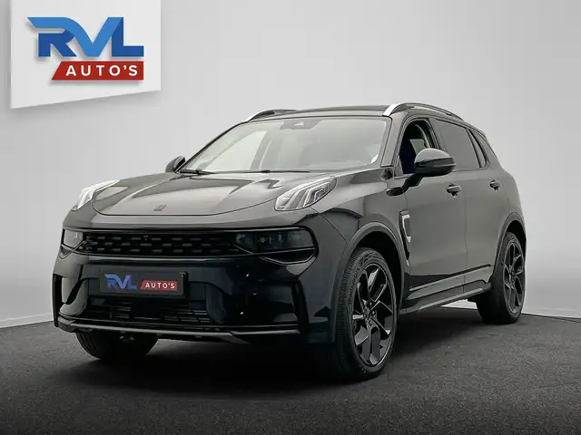 Lynk & Co 01 view 21