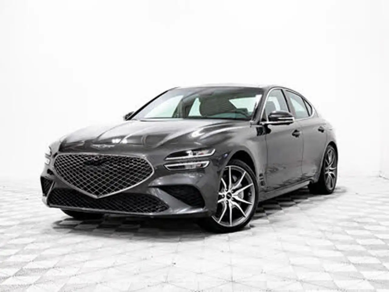 Genesis G70 снимка Genesis G70