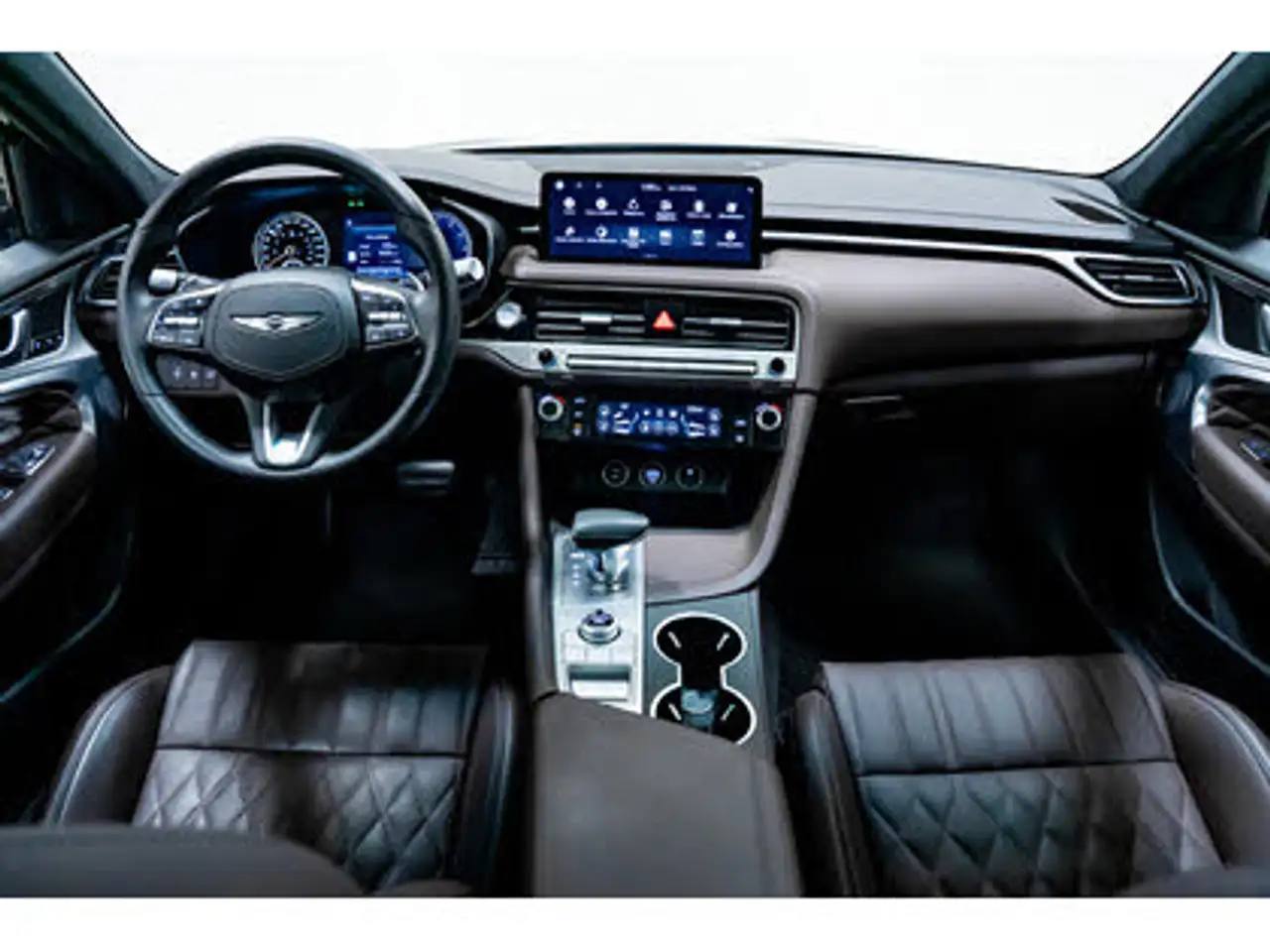 Genesis G70 снимка Genesis G70