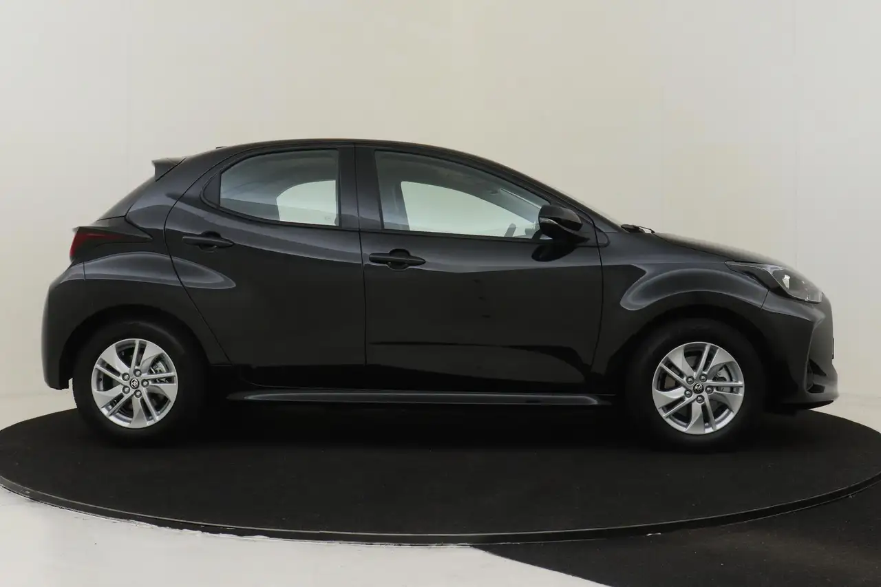 Toyota Yaris 2026 — фото 13