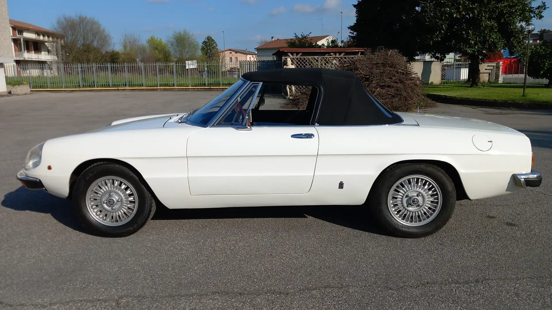 Alfa Romeo Spider 2.0 Veloce Duetto Weiß - 2