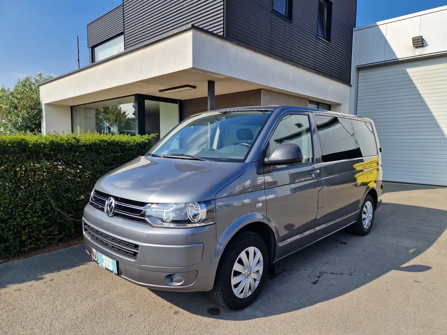 Volkswagen T5 Caravelle Comfortline dubbele cabine 5 zit *garantie* Gris - 1