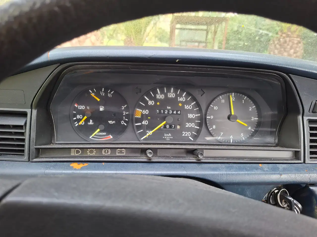 Mercedes-Benz 190, foto 2