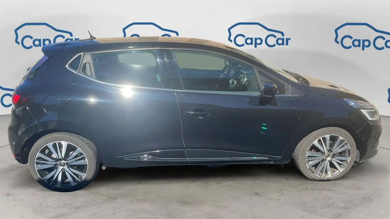 Renault Clio Citadine 5 portes — photo 4