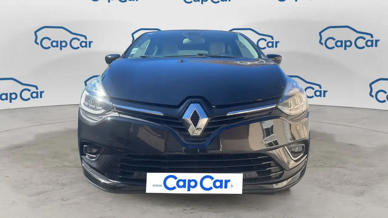 Renault Clio Citadine 5 portes — photo 5