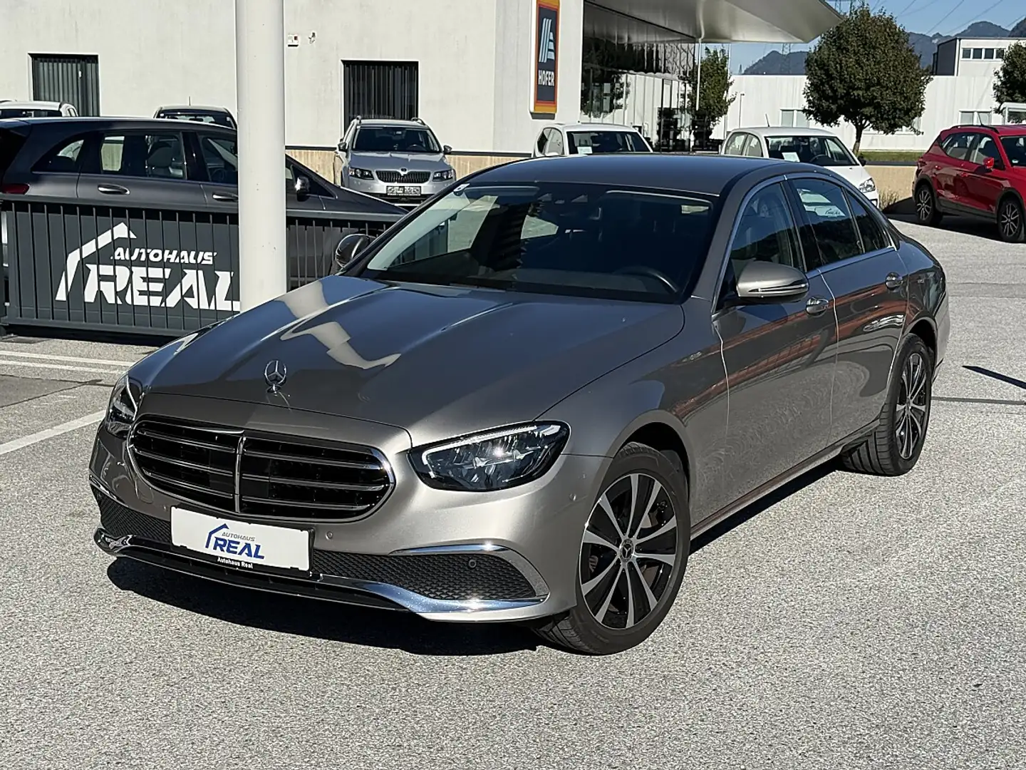 Mercedes-Benz E 300 de Avantgarde 4Matic 1. Besitz, Servicegpeflegt Silber - 1