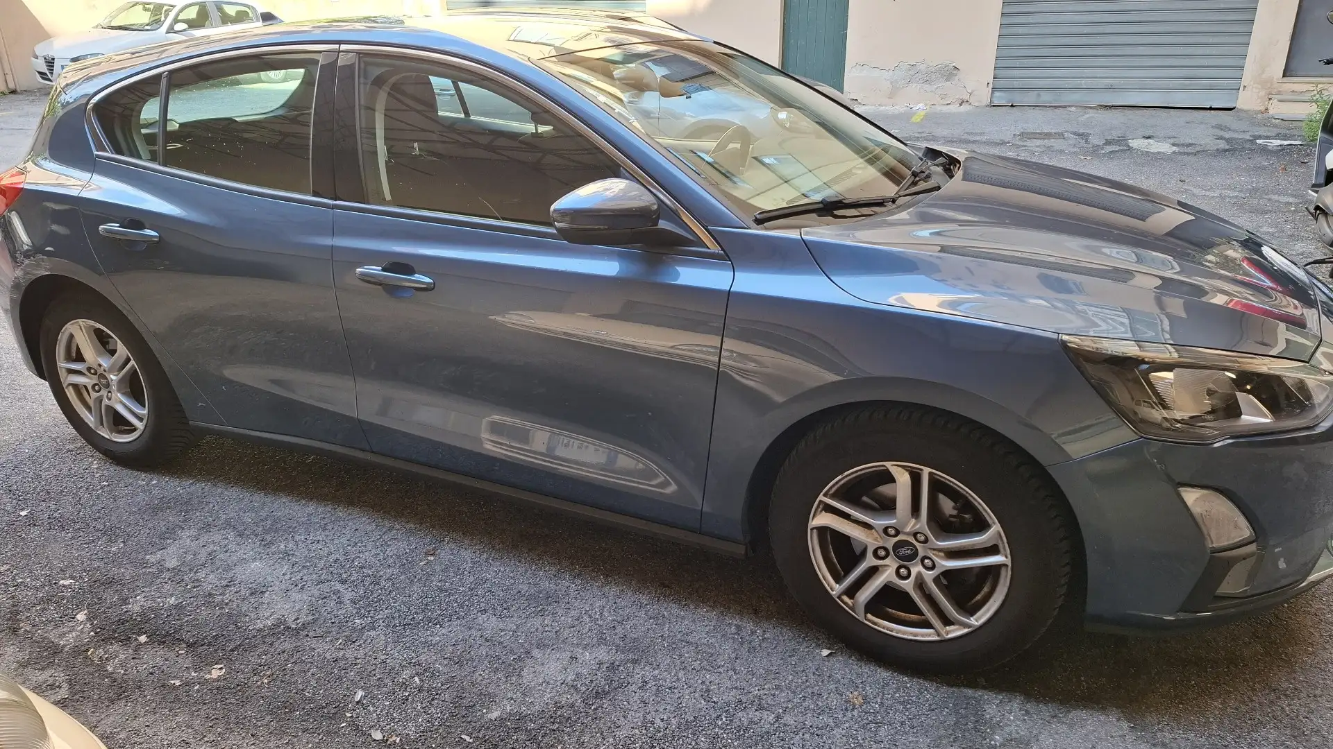 Ford Focus 1.0 ecoboost Plus 100cv - 2