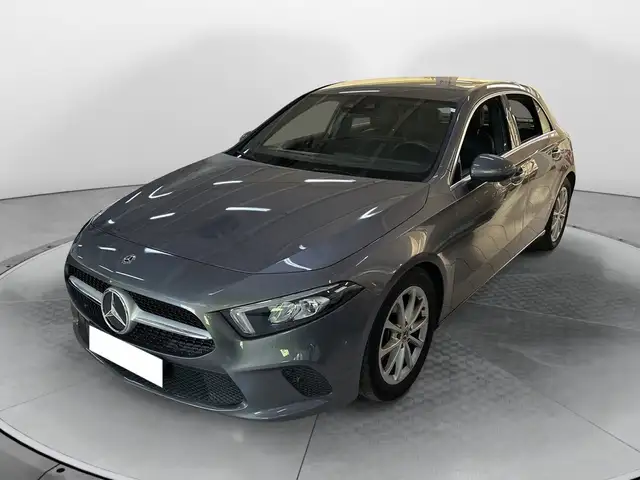 Mercedes-Benz A 180 A 180 d Automatic Executive