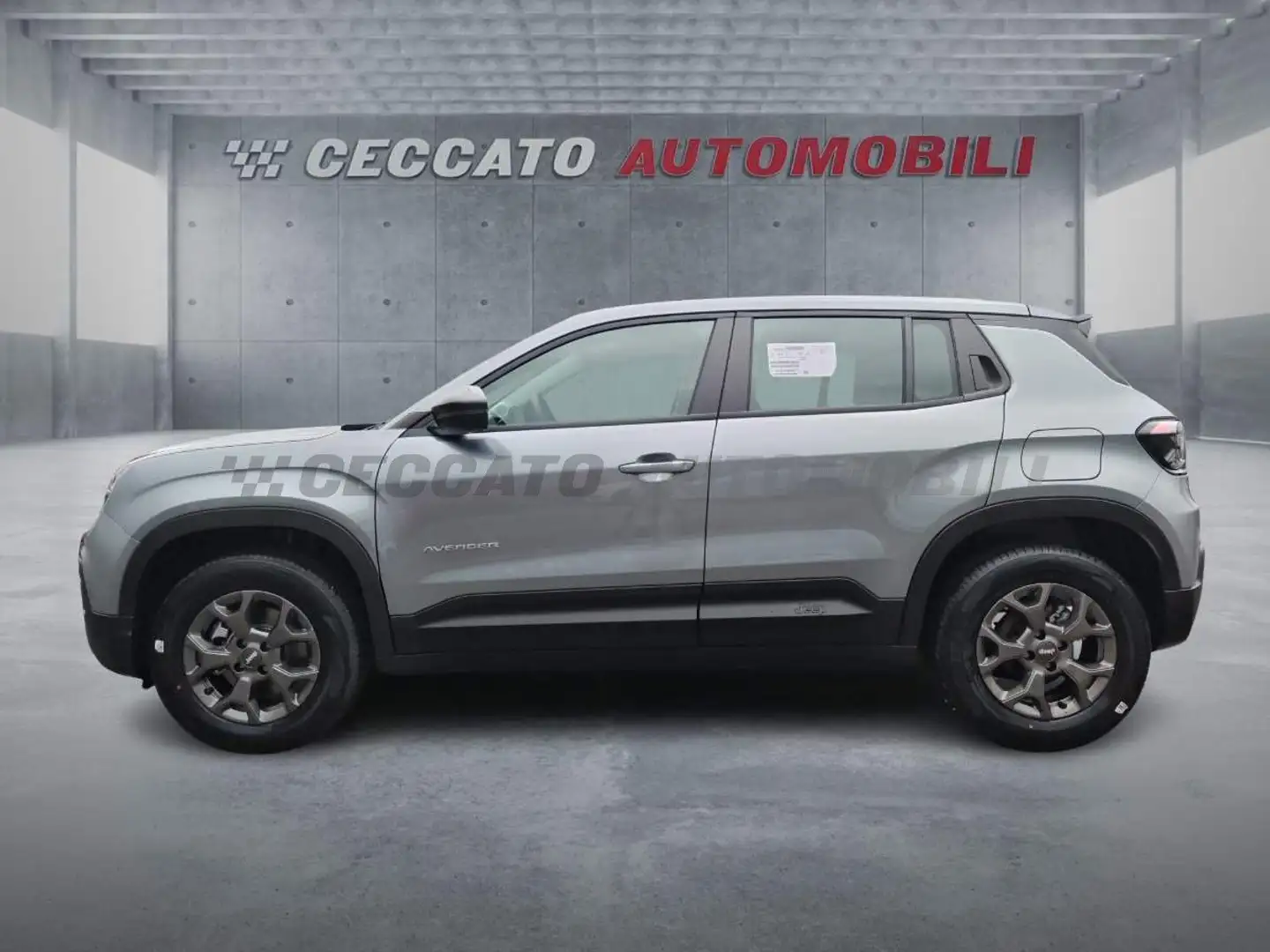 Jeep Avenger Avenger Mhev My25 Avenger Longitude 1.2 100cv Dct Gris - 2