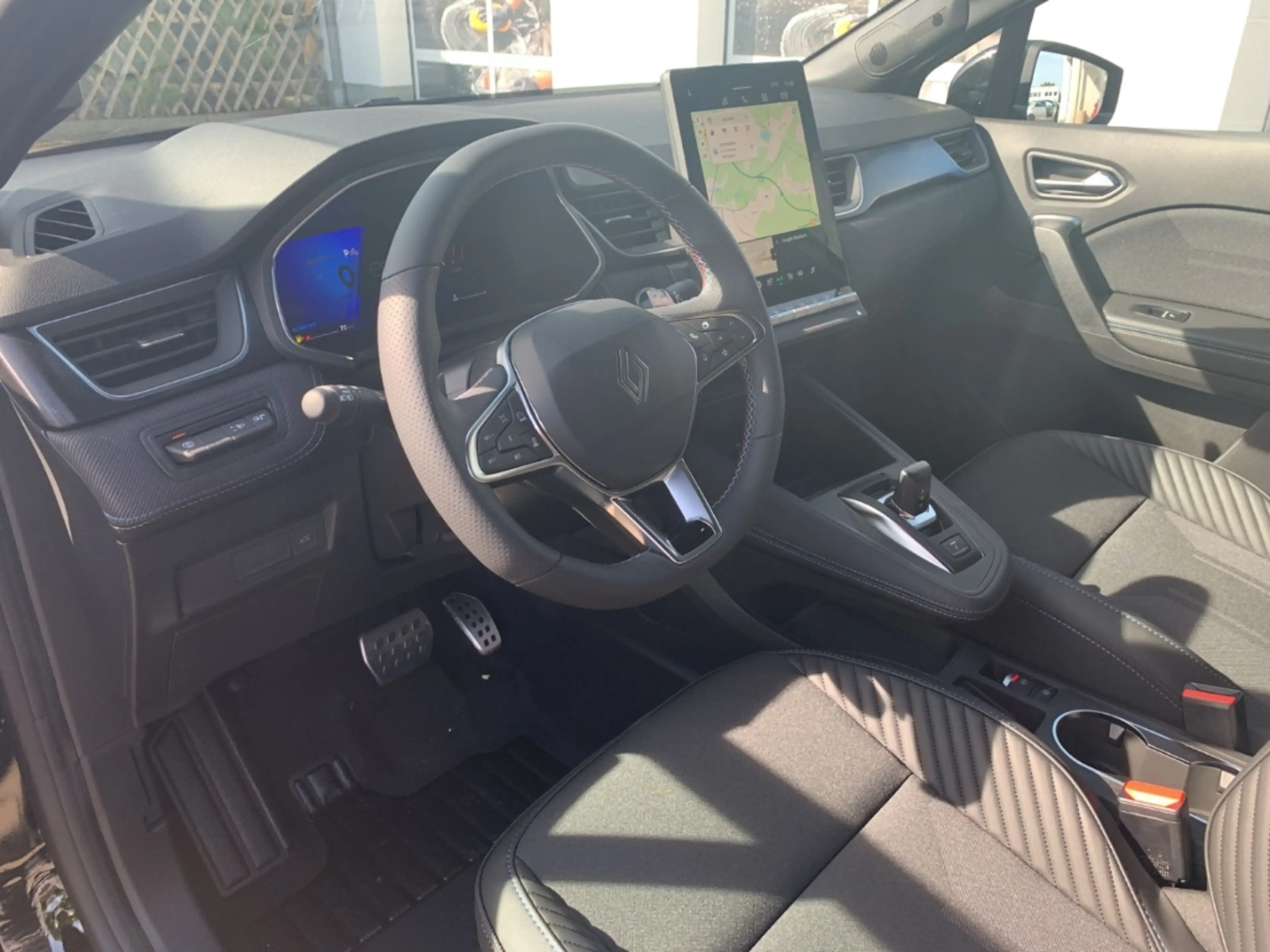 Renault Symbioz ESPRIT ALPINE MILD HYBRID 140 EDC Esprit Alpine LE — photo 10