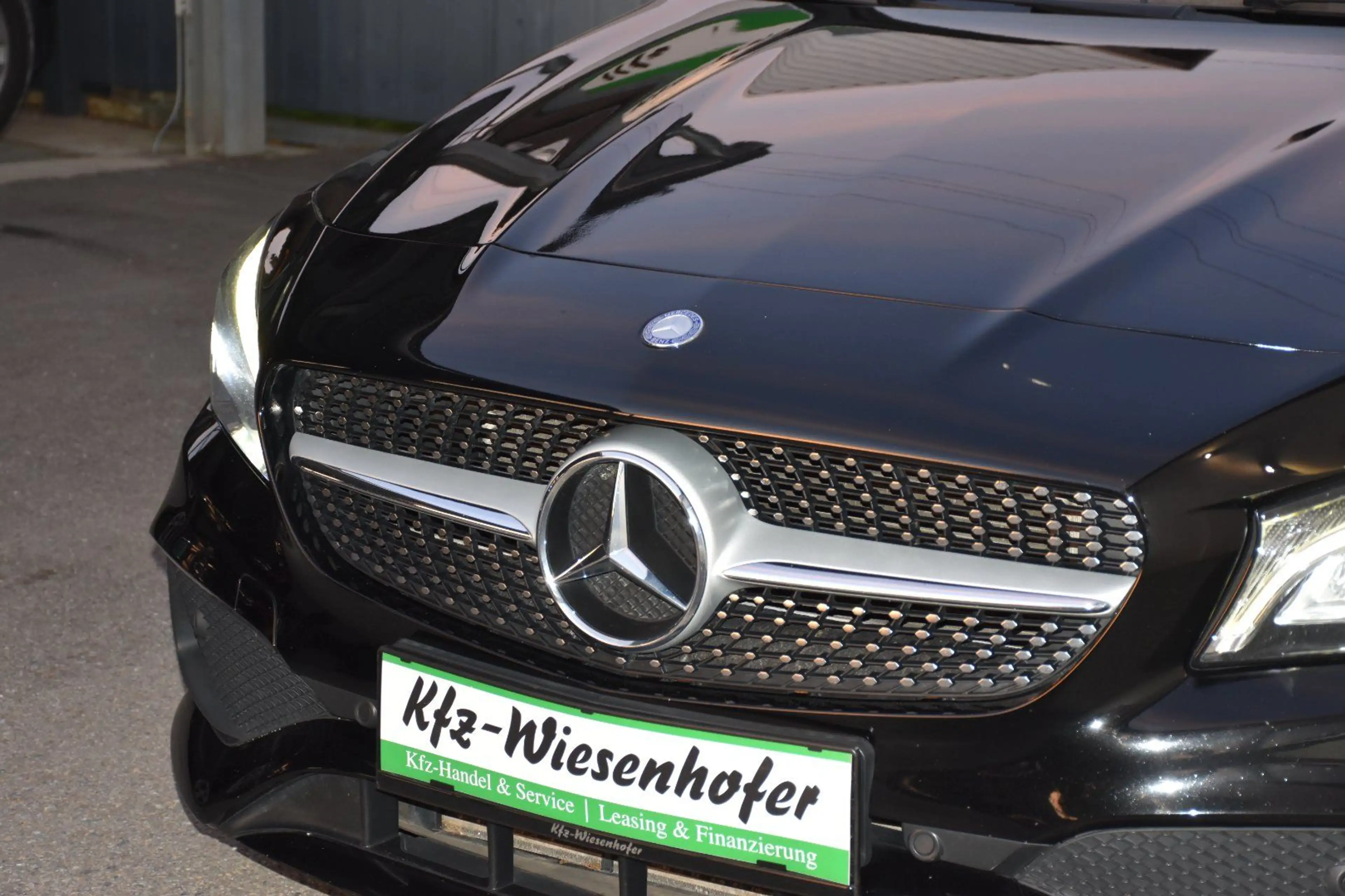 Mercedes-Benz CLA 180 CLA-Klasse CLA 180 CDI d Shooting Brake AMG Line — photo 12