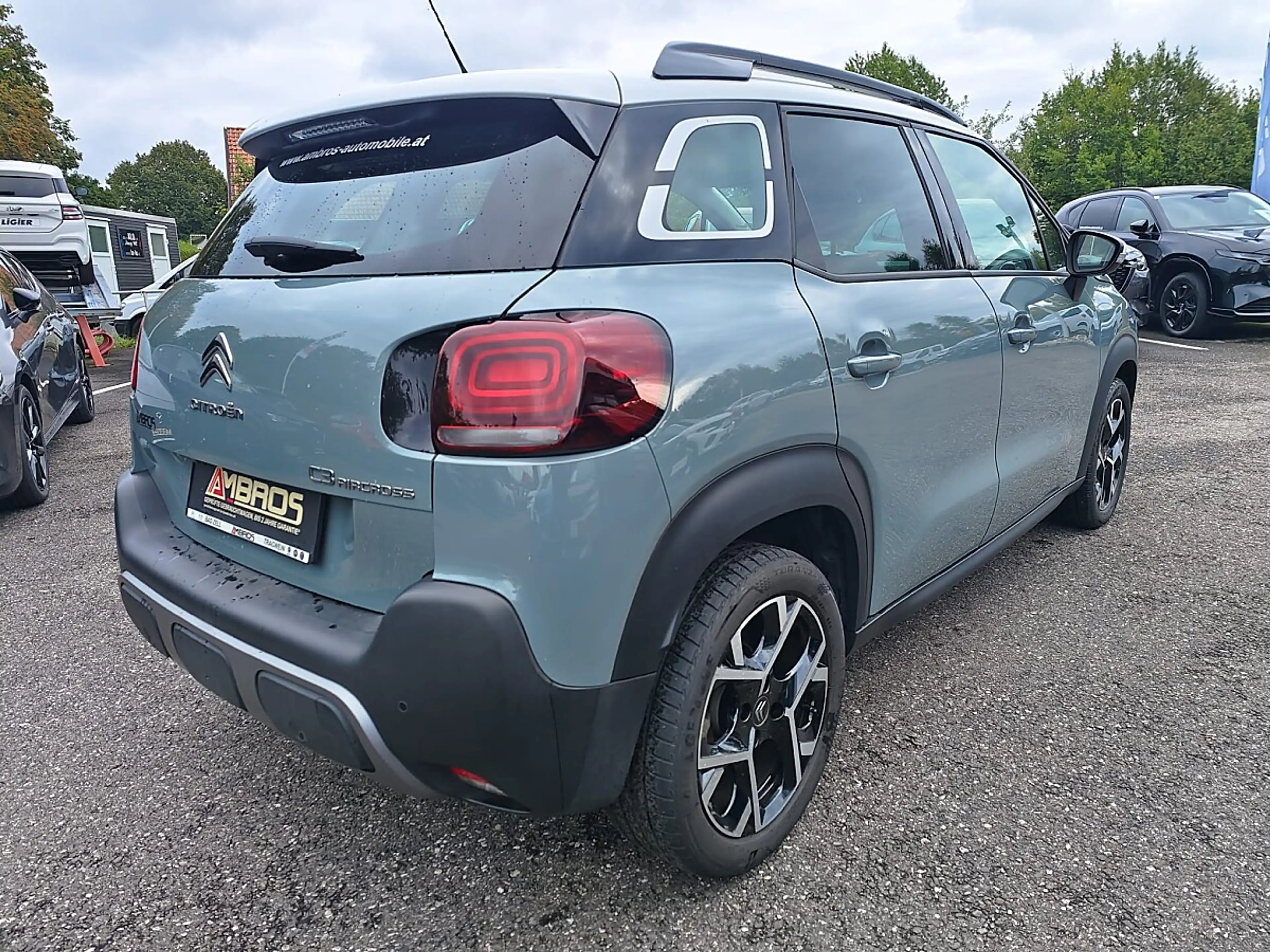Citroen C3 Aircross PureTech110 S&S 6-Gang-Manuell Shine — photo 8